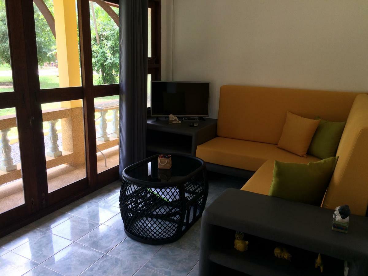 Marilyns Residential Resort Maret Экстерьер фото