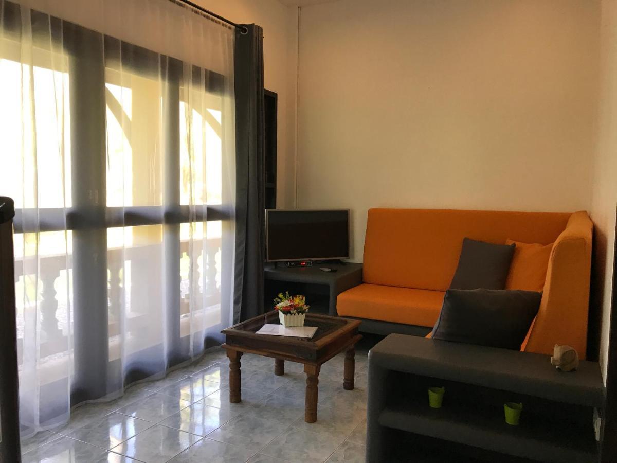 Marilyns Residential Resort Maret Экстерьер фото